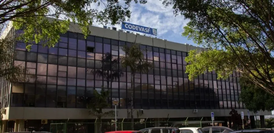 Codevasf publica edital para concurso com 61 vagas