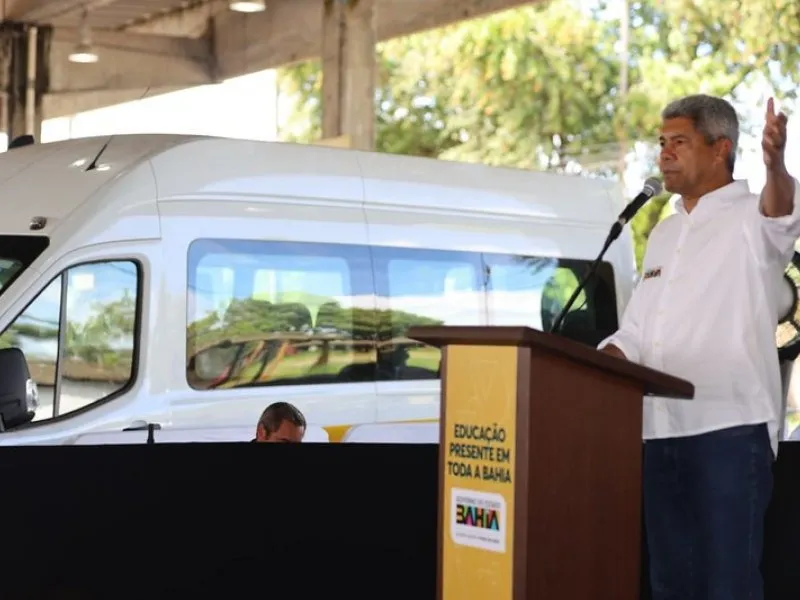 Jerônimo projeta entrega de nova rodoviária em Salvador e quer entender esvaziamento de governistas na AL-BA