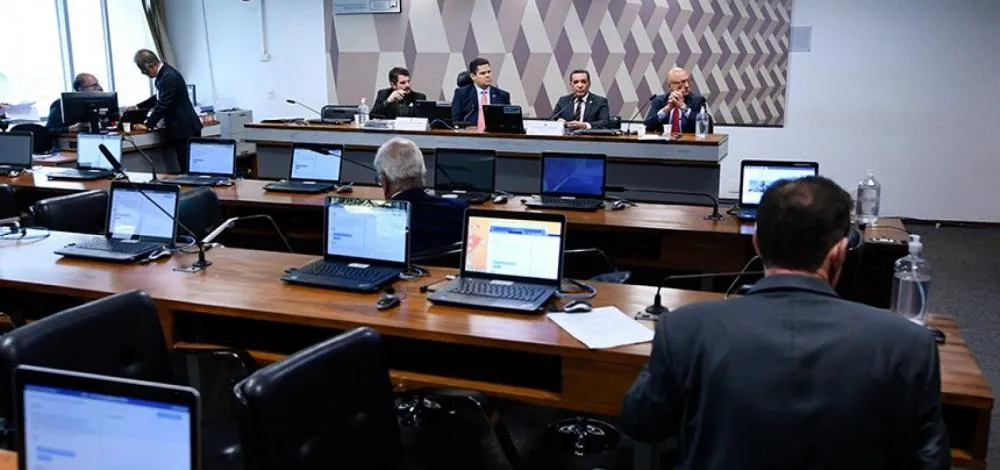 CCJ do Senado aprova castração química voluntária para reincidentes em crimes sexuais