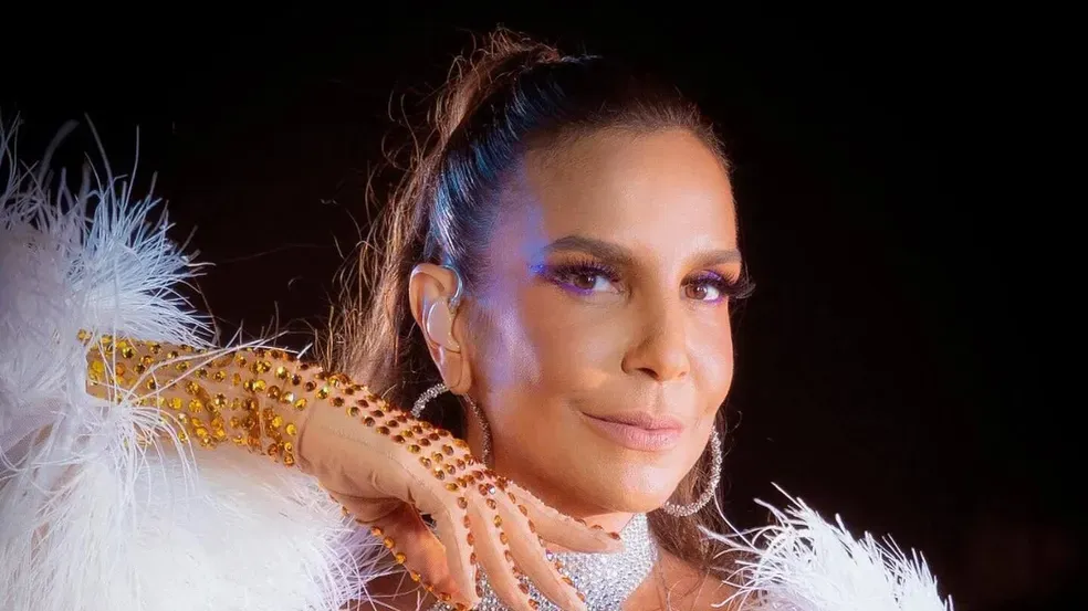 Ivete faz 52 anos; relembre sucessos