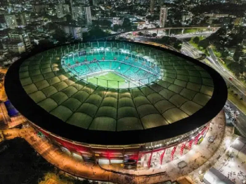 Jovem é baleado no glúteo por 'mexer' com mulher após jogo do Bahia