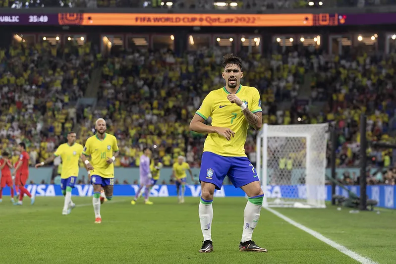 Mesmo denunciado, Lucas Paquetá se apresenta a seleção brasileira