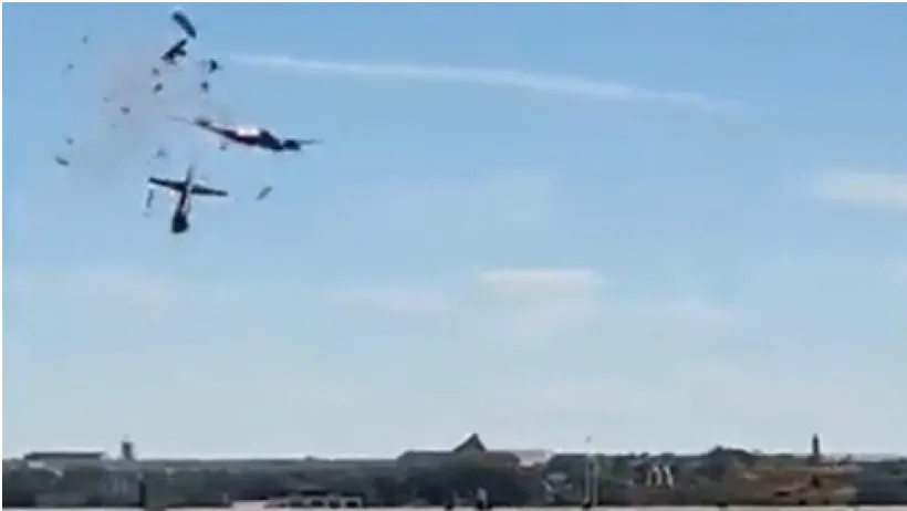 Colisão entre aviões deixa um morto em desfile aéreo em Portugal