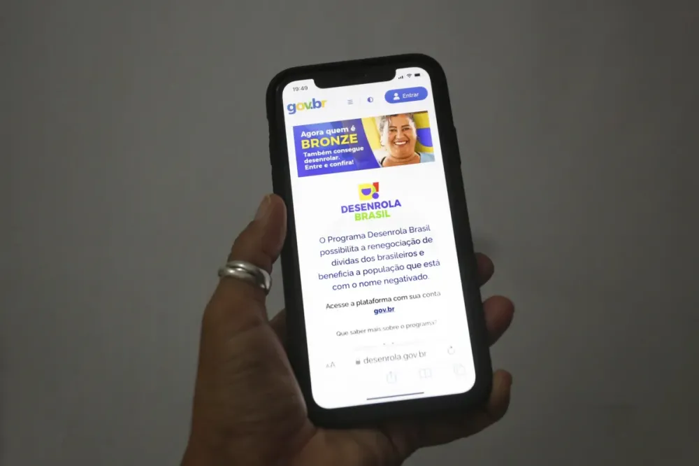Quase 27 mil baianos aderiram ao Desenrola Fies;R$ 1,3 bi renegociados