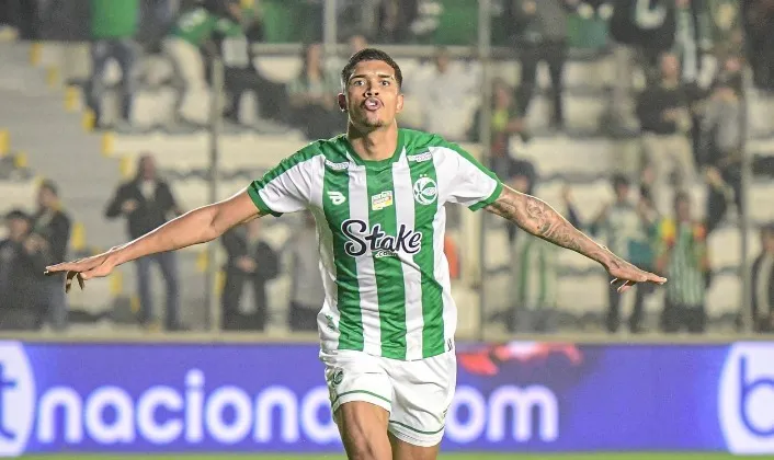 Rival do Vitória no Z-4, Atlético Goianiense perde para o Juventude