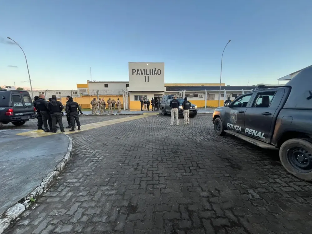 Líderes de facção são transferidos a presídio de segurança máxima 