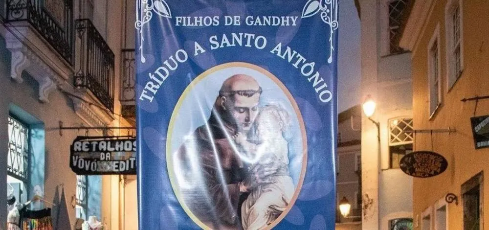 Filhos de Gandhy realiza Tríduo de Santo Antônio com Feijoada de Ogum a partir desta terça