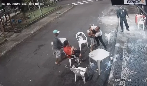 Homem que agrediu jovem em bar na Pituba é policial militar