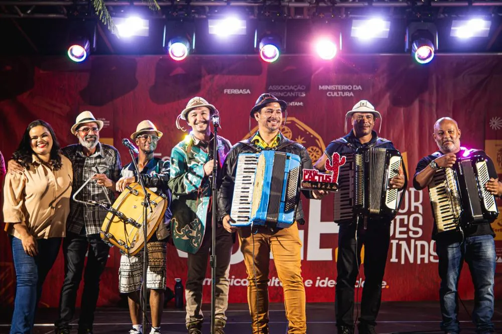 Festival de Vozes Nordestinas leva forró pé de serra, xote e baião para cidades baianas