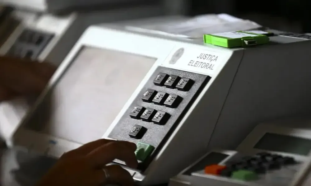 Partidos vão receber R$ 4,9 bi para campanha nas eleições municipais