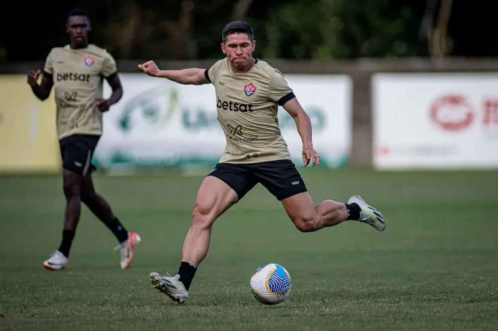 Titular nos últimos três jogos, Osvaldo pode ser preservado diante do Atlético-MG