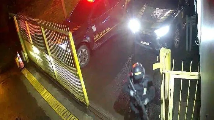 Sargento morre em tentativa de assalto a carro-forte no aeroporto de Caxias do Sul