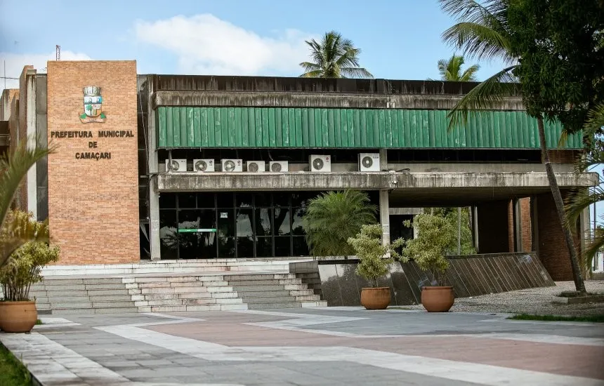 Prefeitura de Camaçari institui ponto facultativo no dia 1º de julho
