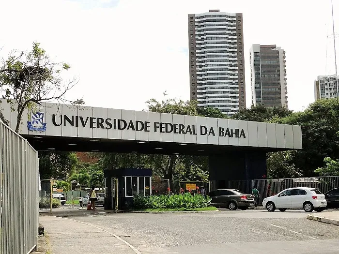 Professores das universidades federais encerram greve nacional