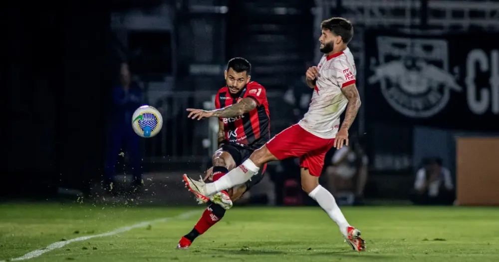 Vitória sai na frente, mas é derrotado de virada pelo Red Bull Bragantino 