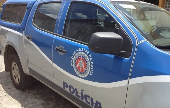 Homem é morto a tiros em Simões Filho