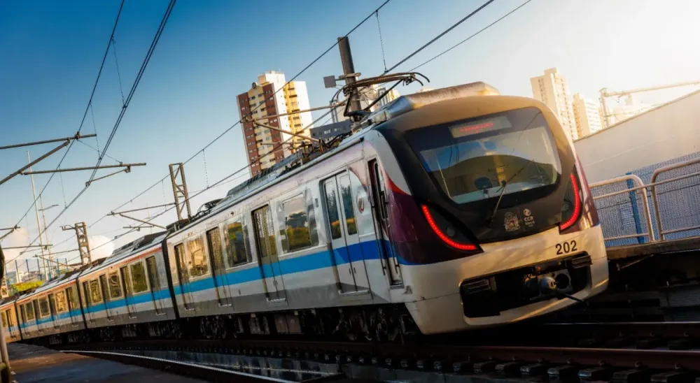 Sistema do metrô vai operar durante 24h para shows no parque