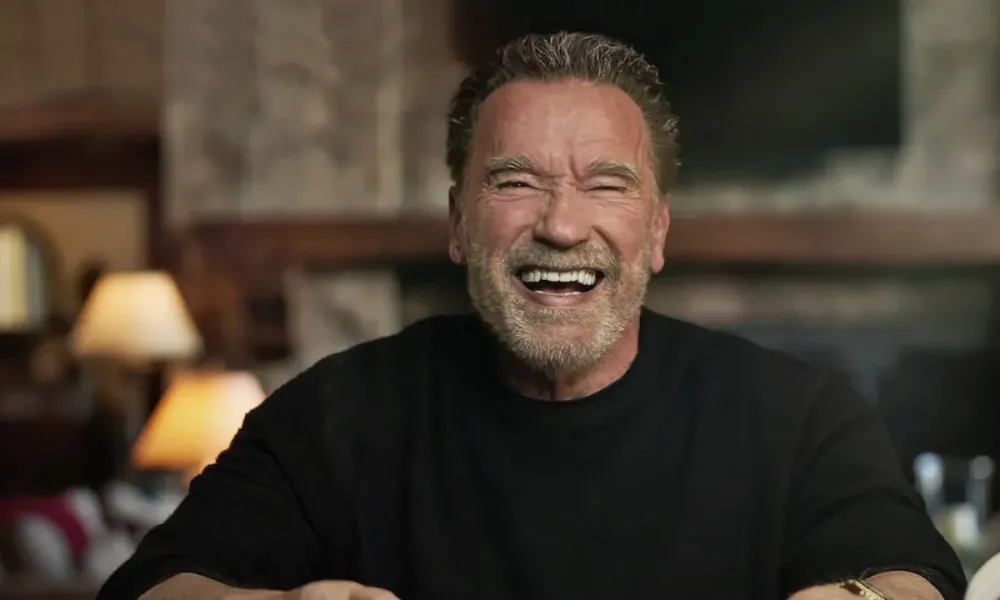 Idosa é enganada por falso Arnold Schwarzenegger e perde R$ 238 mil