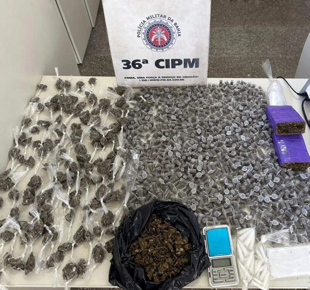 Polícia apreende arma, munição e grande quantidade de drogas durante operações em Dias d'Ávila