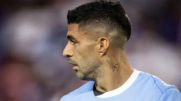 Suárez pede respeito ao Uruguai e alfineta Andreas Pereira: 'Era reserva do Arrascaeta'