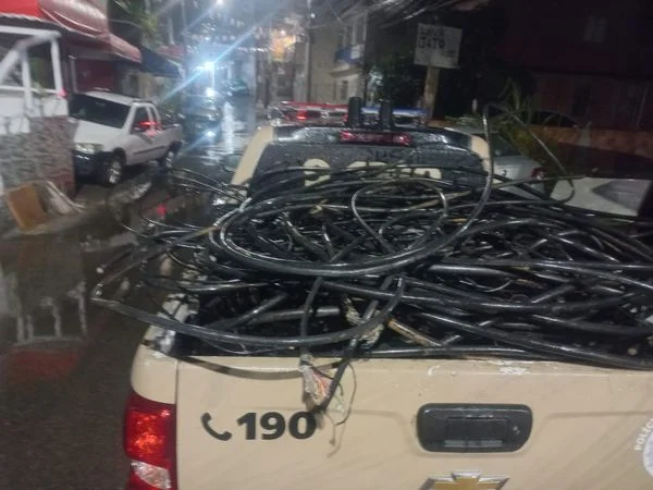 Mais de uma tonelada de cabos furtados é apreendida pela polícia em Salvador