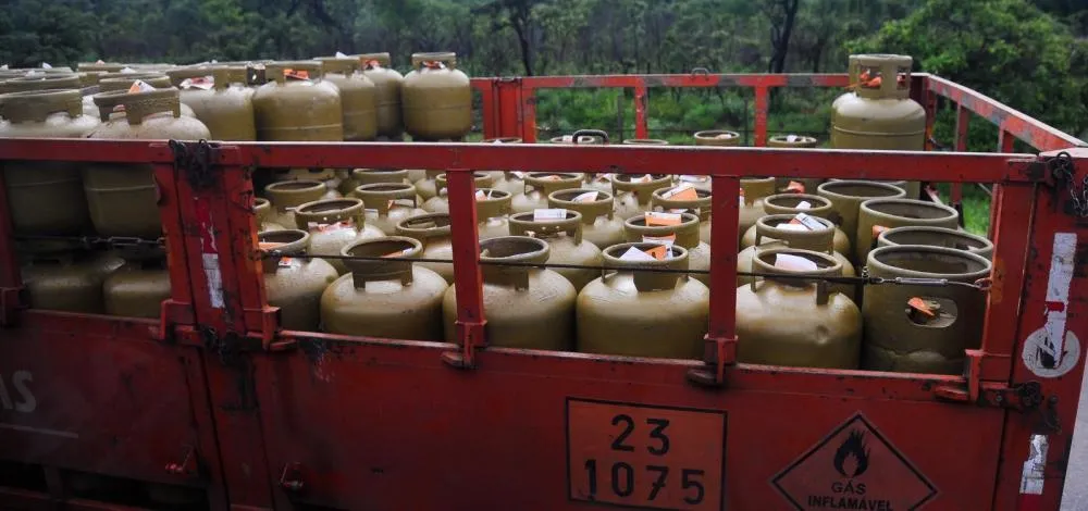 Após aumento gás de cozinha pode chegar aos R$150 na Bahia 