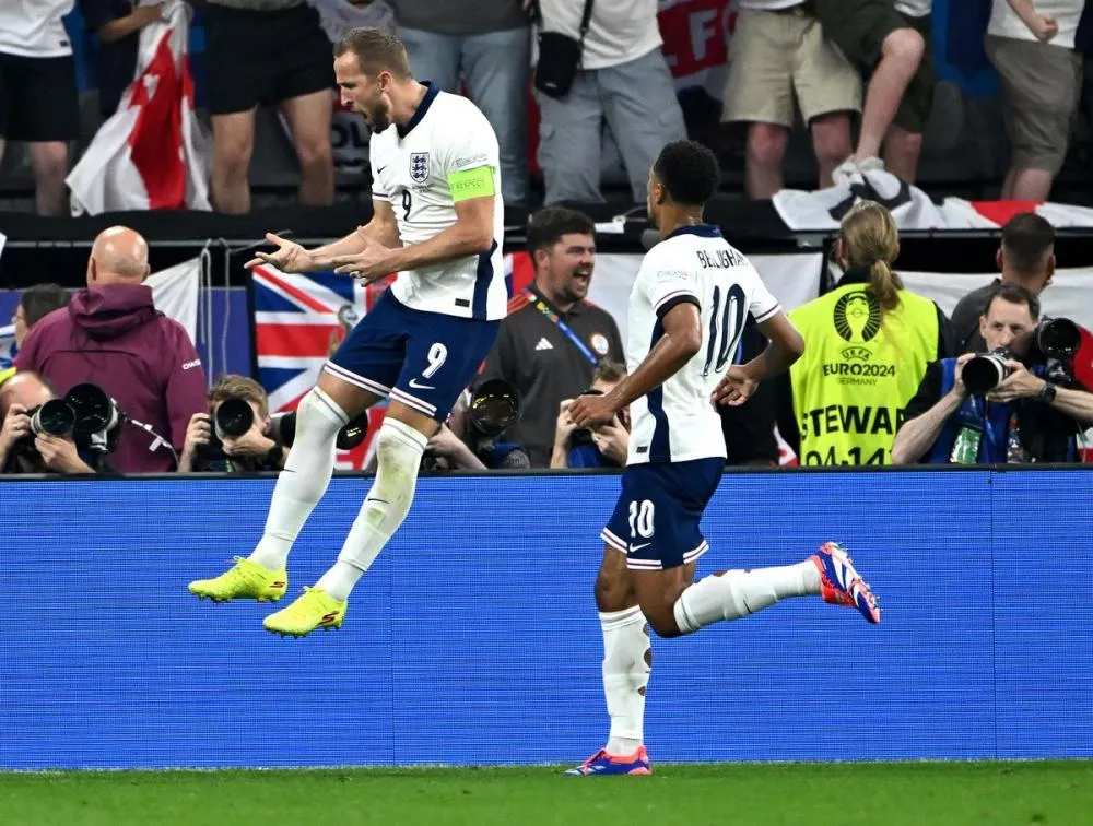 Inglaterra marca no fim, vira sobre a Holanda e vai à final da Euro