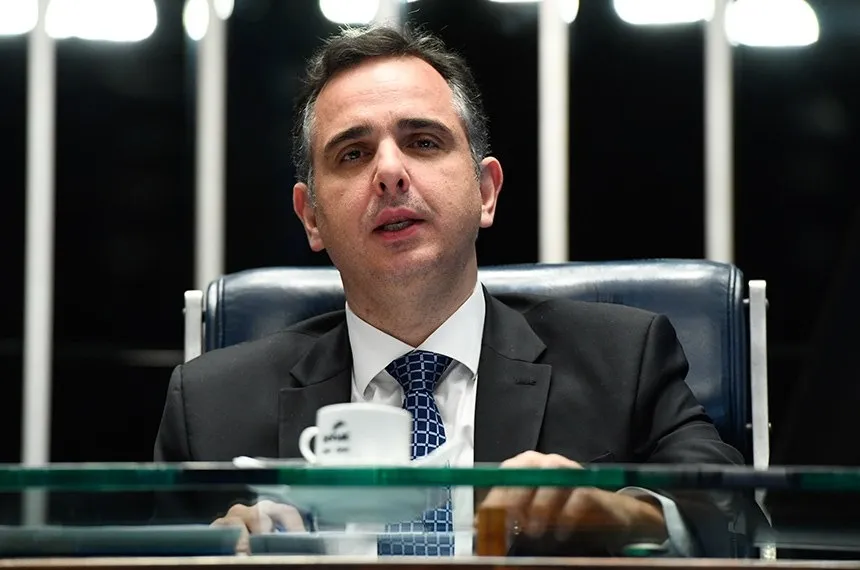 Pacheco inclui projeto sobre desoneração na pauta da sessão de terça