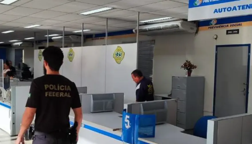 Estagiário do INSS é preso por fraudes em empréstimos de aposentados