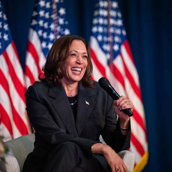 Kamala pede união ao Partido Democrata para derrotar Donald Trump