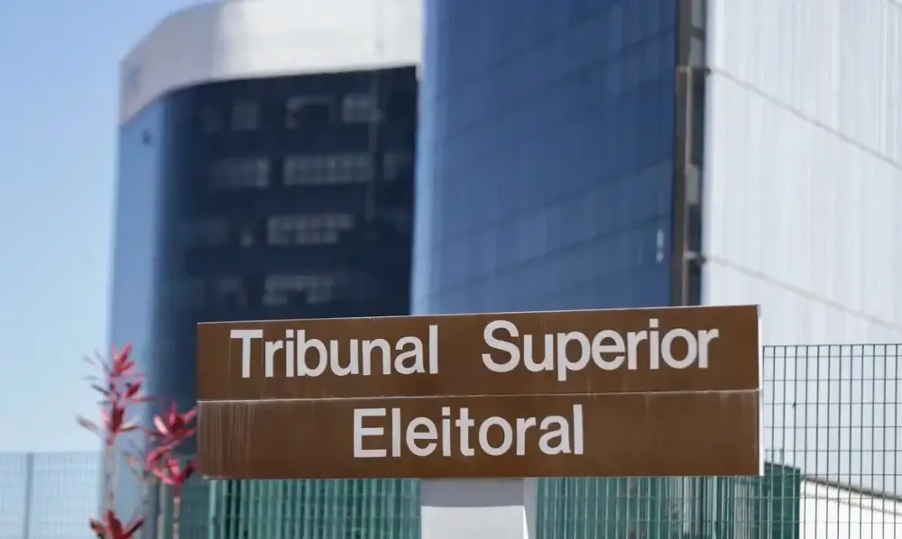 TSE cancela envio de servidores para acompanhar eleição na Venezuela