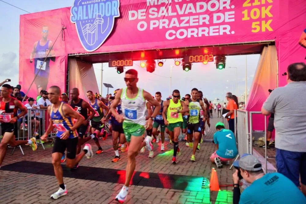 Maratona Salvador 2024 tem novo percurso dos 42km entre a Sereia de Itapuã e o Farol da Barra