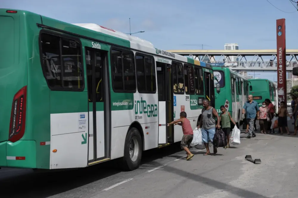 Rodoviários podem 'travar' Salvador nesta sexta; veja detalhes