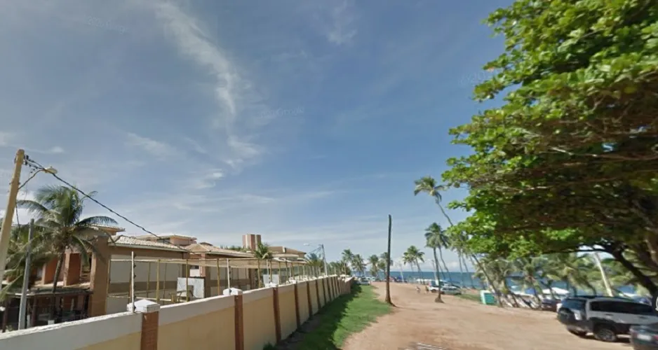 Criminoso estupra mulher e mata seu amigo em praia de Salvador