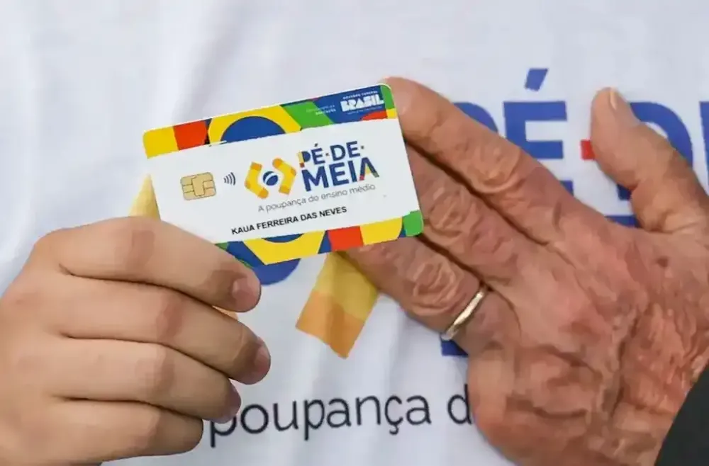 Governo anuncia ampliação de programa para 1,2 milhão de estudantes