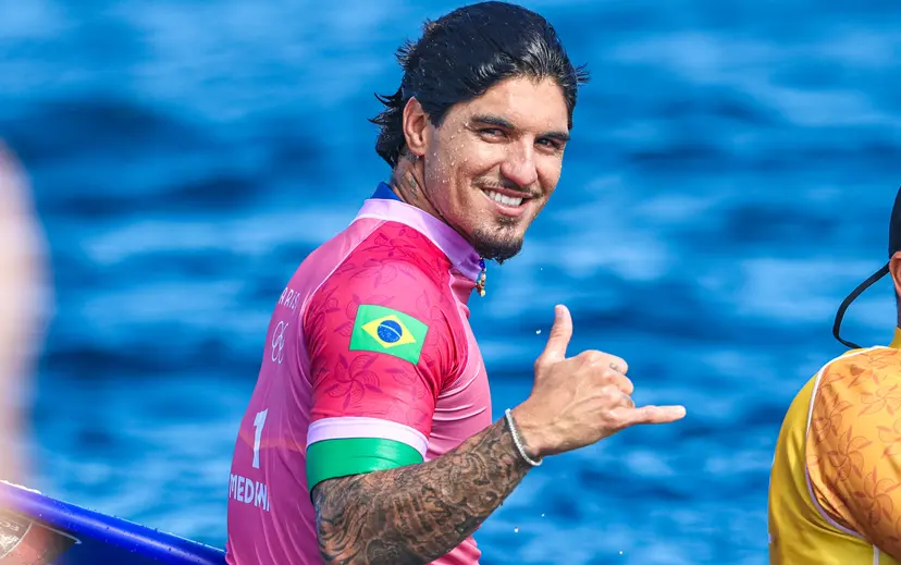 Surfe, Rebeca x Biles; veja agenda do Brasil nesta segunda