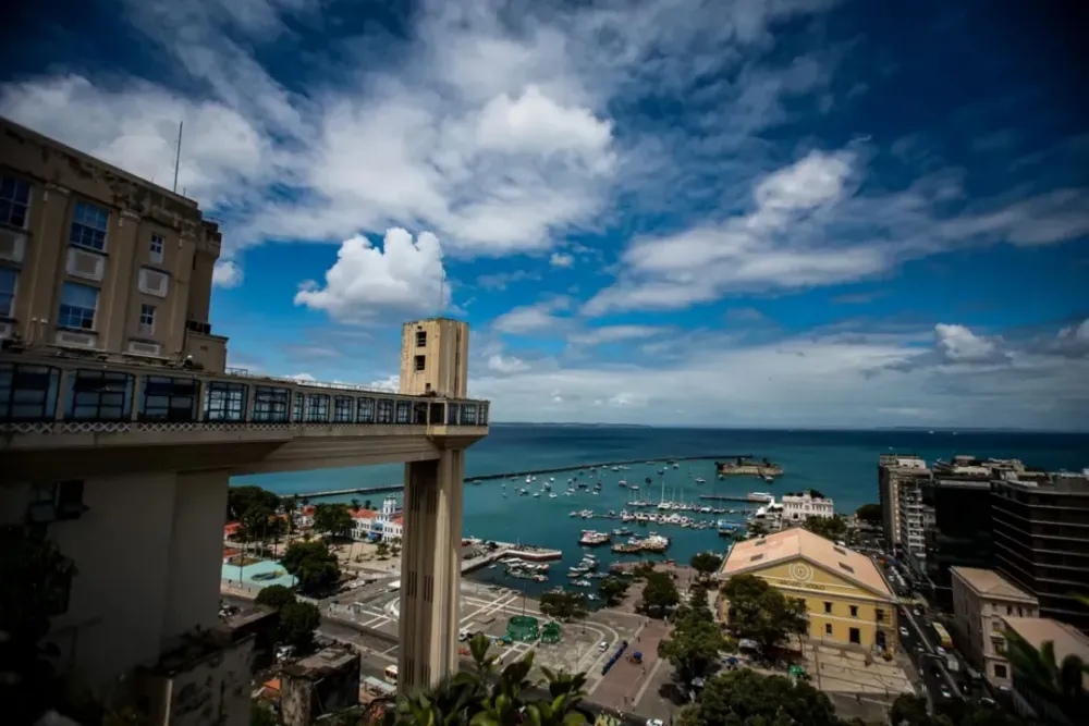 Elevador Lacerda pode virar gratuito após reforma; entenda