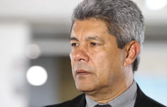 TCE faz ressalvas e alertas ao aprovar as contas de Jerônimo Rodrigues