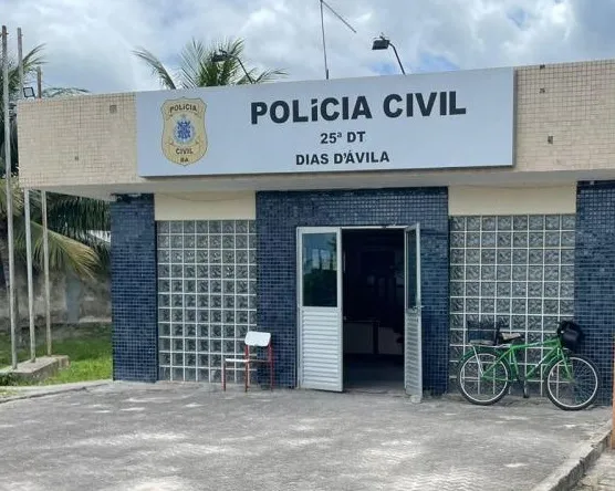 Três homens foram detidos pela PM com drogas e dinheiro no bairro Concordia em Dias d’Ávila