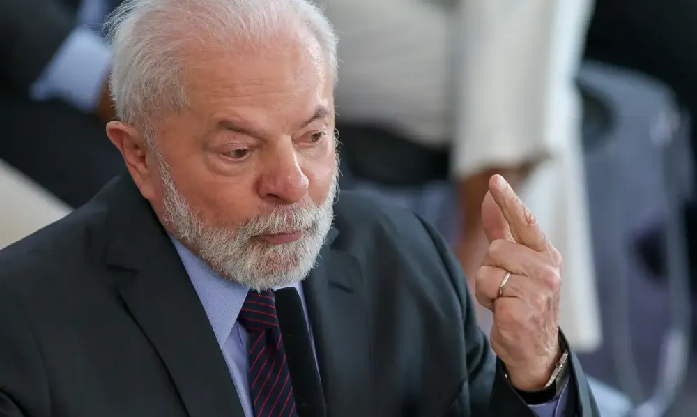 Novo tom de Lula sobre Venezuela agrada a aliados, mas isola PT