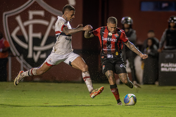 Vitória está pronto para enfrentar o São Paulo neste domingo
