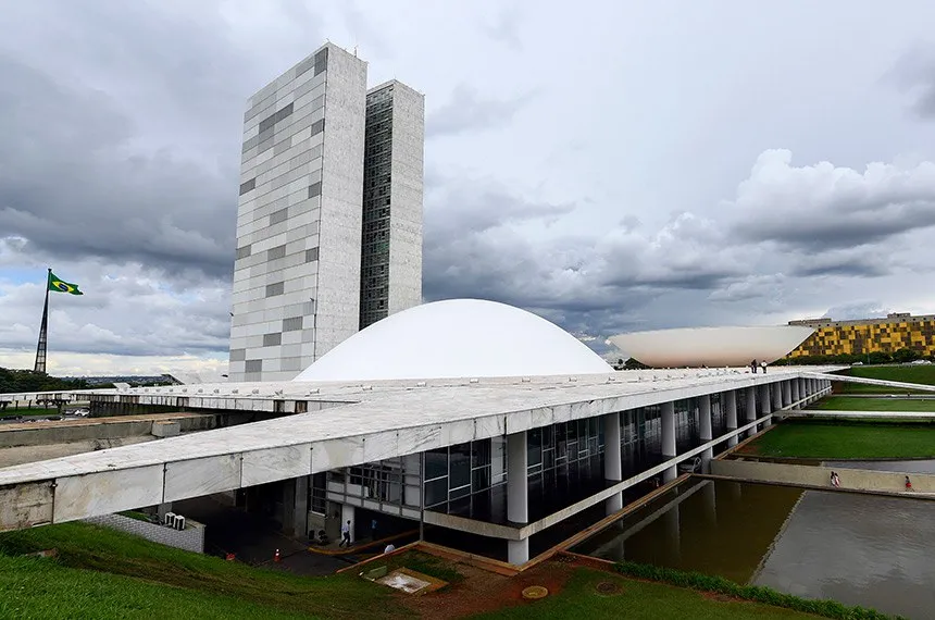 Senado pode derrubar parte de decreto de Lula sobre armas