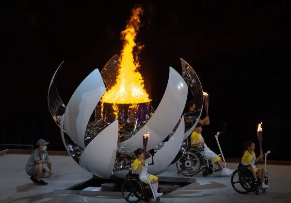 Cerimônia de abertura dos Jogos Paralímpicos celebra esporte, arte, liberdade e inclusão na Cidade Luz