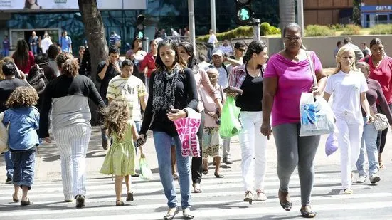 Em menos de um ano população baiana cresce em mais de 700 mil pessoas, indica IBGE