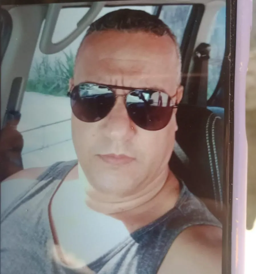 Homem é morto a tiros dentro de casa no Poc II em Camaçari
