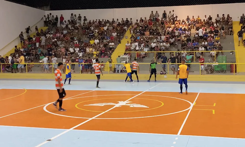 Prefeitura de Dias d’Ávila promove três campeonatos de futebol em setembro