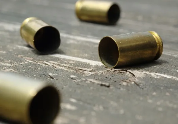 Troca de tiros assusta moradores do Entroncamento 