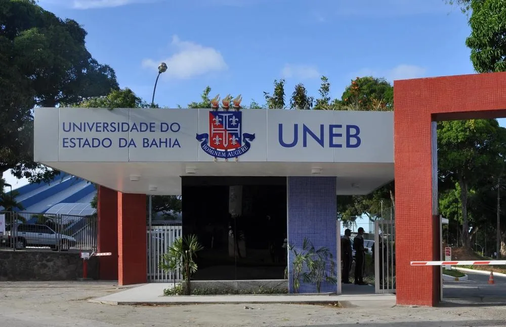 UNEB abre inscrições para isenção do Vestibular 2025