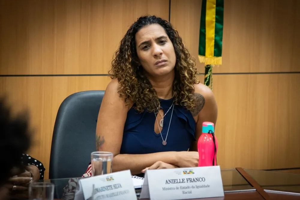 Após demissão de ministro por assédio sexual, Anielle lamenta tentativas de  culpabilizar a vítima