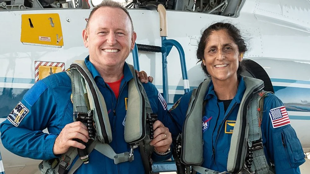  Presos no espaço: saiba quem são os dois astronautas que ficaram para trás 